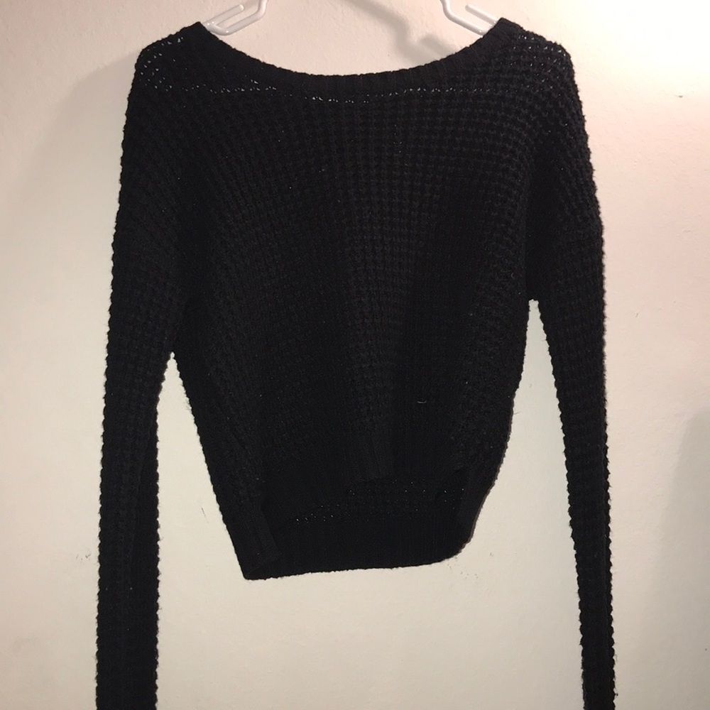 Cropped knitted sweater shirt